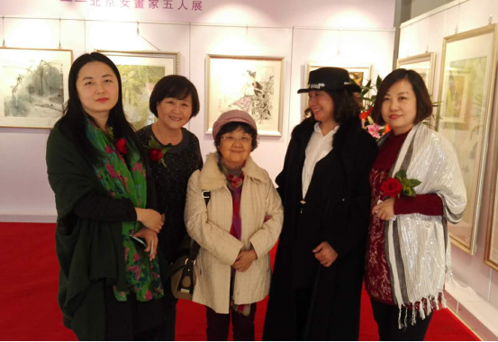 静谧寻境北京女画家五人展开幕
